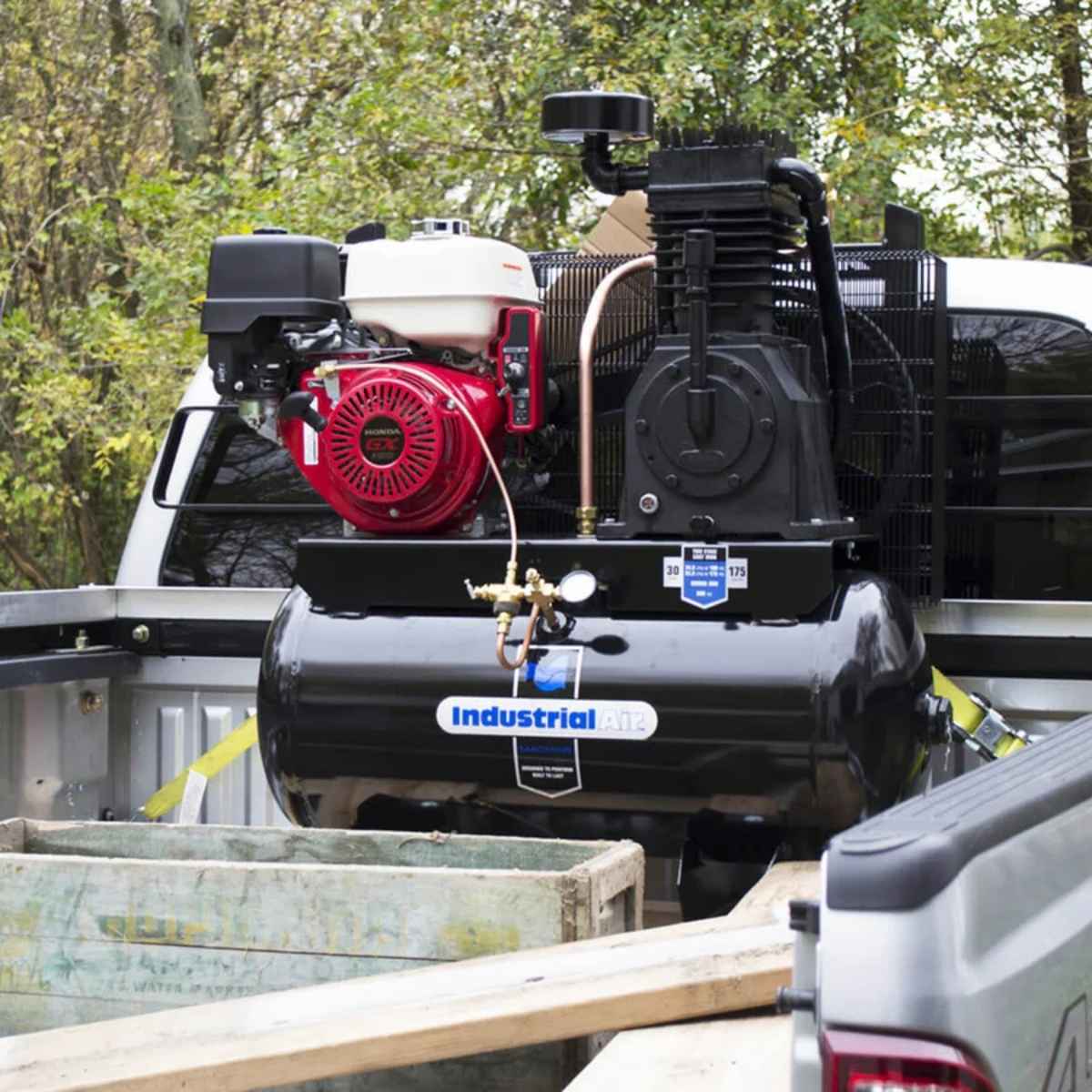 Cold Tree Compressor Industrial Air 30 Gallon Truck Mount Air Compressor — Timber Splitter ...