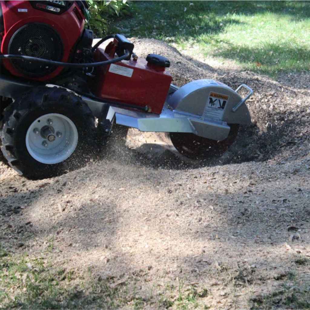 dosko 20 hp self propelled Stump grinder in action on a stump in a grassy area